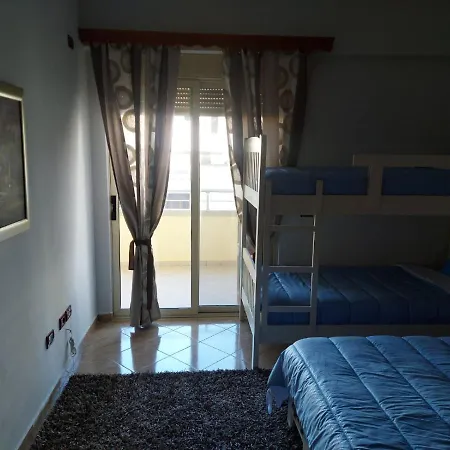 Guest House_fari I Detit *